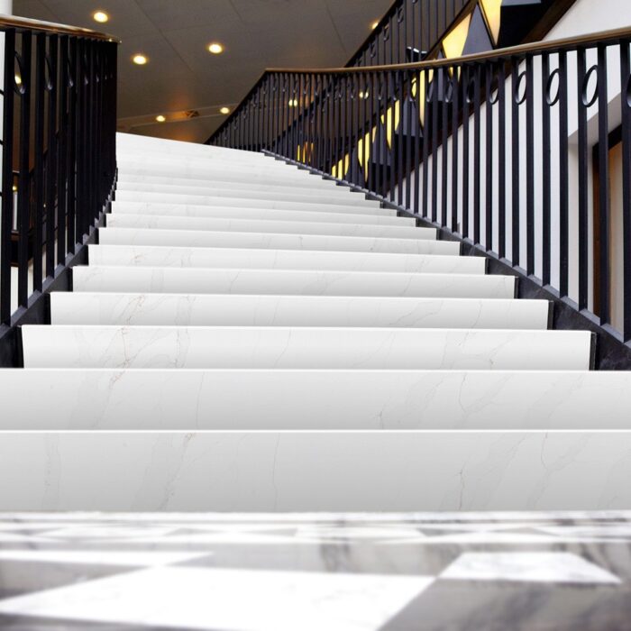 Calacatta Cannes Gold | Quartz Avant Trepte