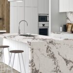 blat cu suprafata din quartz compozit rezistent la zgarieturi bucatarie moderna